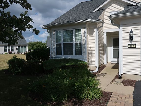 2nd image of 810 Blue Stem Dr #810