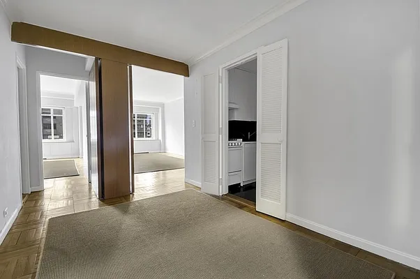 Rented by Alexander Anderson Real Estate Group | media 16