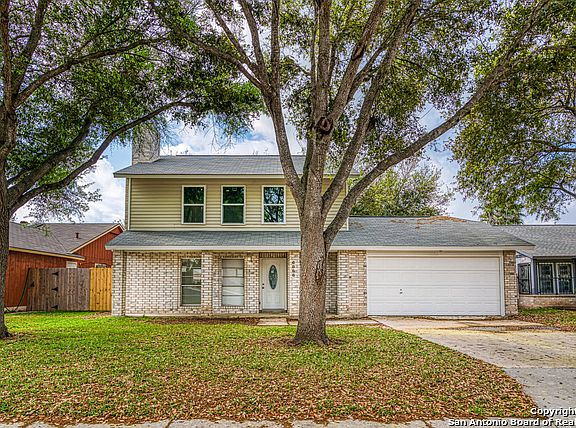 2nd image of 6066 Whispering Lake St