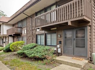 1140 Court A, Hanover Park, IL 60133