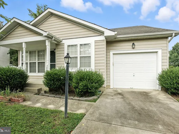 3850 Shark Ct, Waldorf, MD 20603