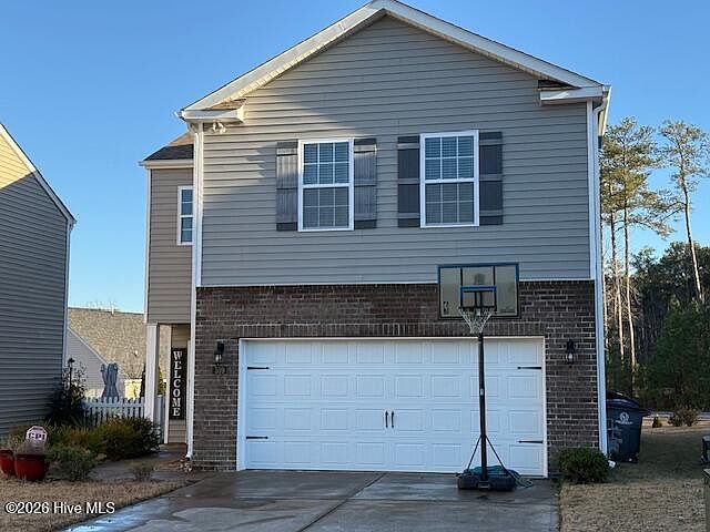 559 Golden Villas Drive