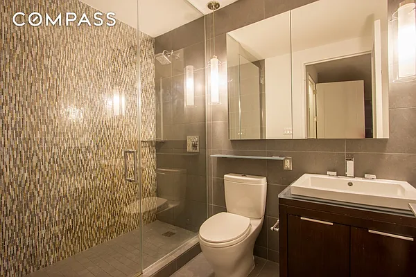 Rented by Compass | media 17