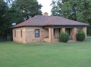 50 Laird Rd, Puryear, TN 38251