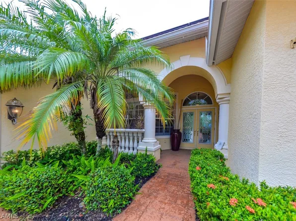 7897 Go Canes Way, Fort Myers, FL 33966