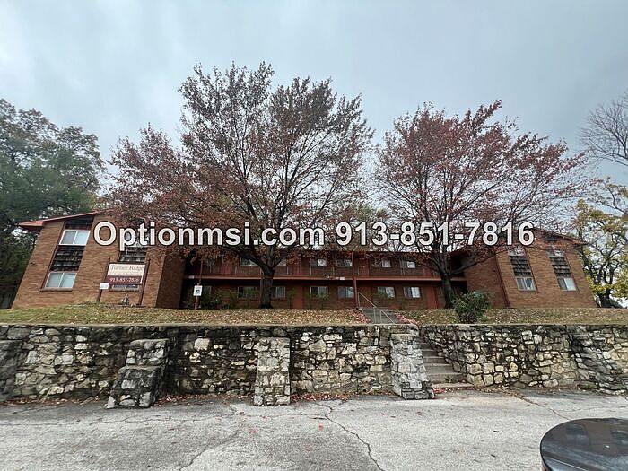 1st image of 726 S 55th St APT 7