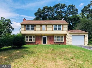 12210 Maycheck Ln, Bowie, MD 20715