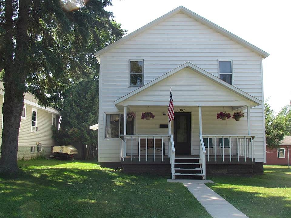 1st image of 1011 W Brown St