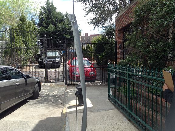 4th image of 1617 Garfield St