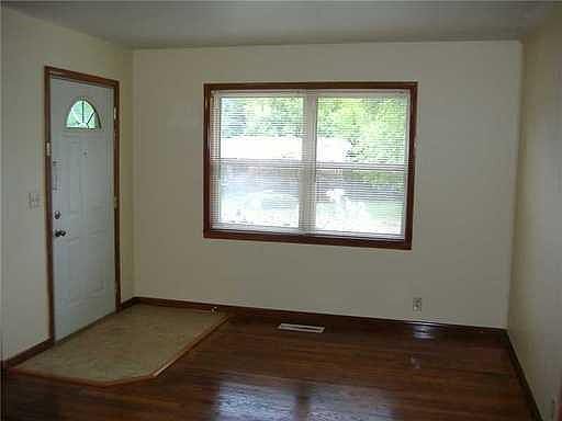 5th image of 1212 W Pine St