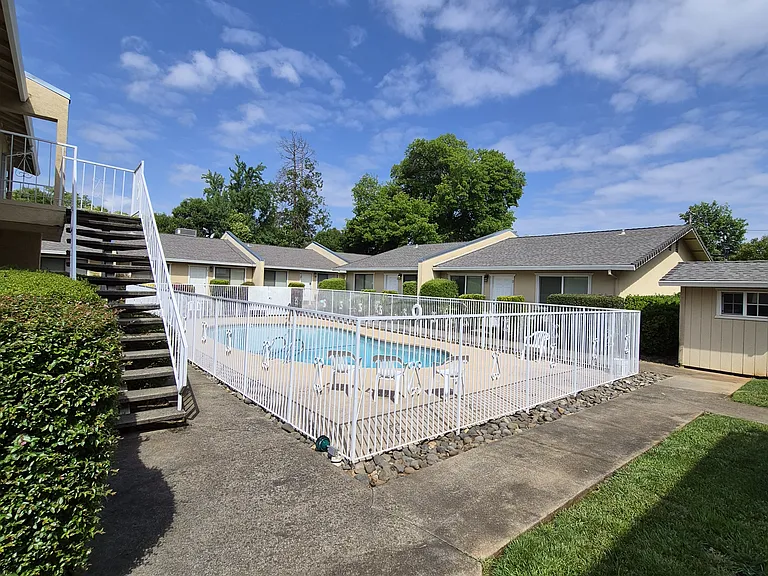 2510 Hartnell Ave #11 — Photo 1