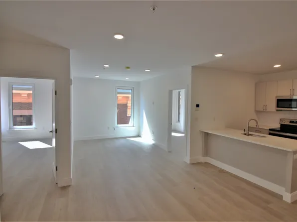 (undisclosed Address), Boston, MA 02118