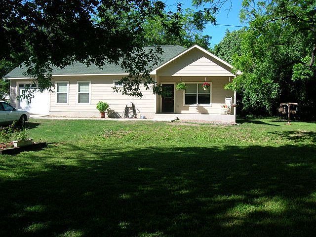 1st image of 1306 Boenig Dr