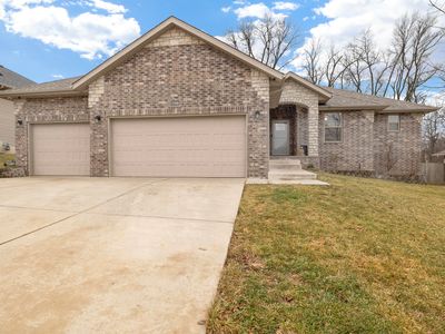 1306 W Millpond Drive, Ozark, MO, 65721