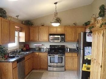 2nd image of 7001 Gallatin Dr