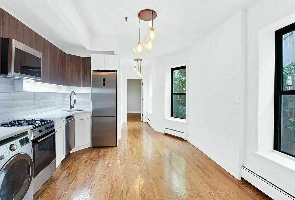 1st image of 1062 Bergen St APT 1D