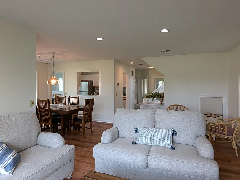 11 Songbird Ln — Photo 11