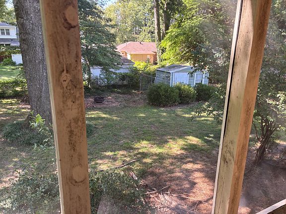 5th image of 42 Coatsland Dr