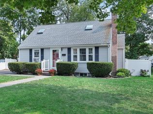 25 Chase Rd, Waltham, MA 02452