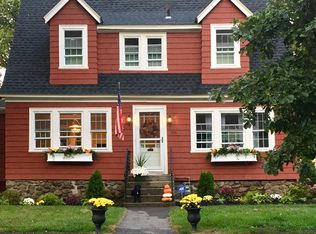 104 Richmond Ave, Worcester, MA 01602