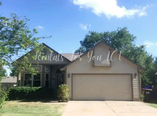 619 W Idlewild St, Wichita, KS 67217