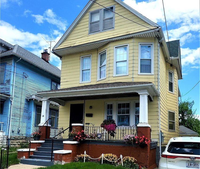 1st image of 21 Bissell Ave
