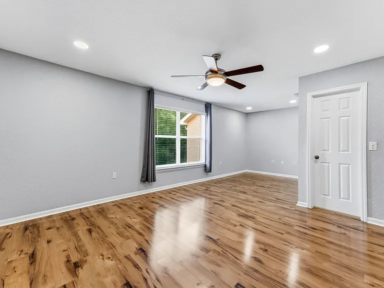 Ashbury Palms Dr — Photo 26