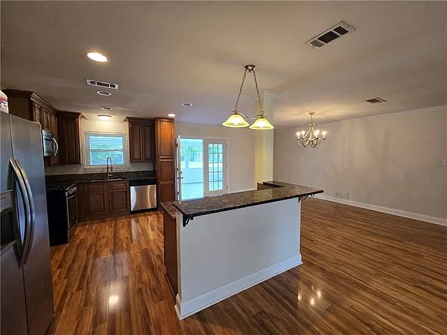 1540 Wildwood Ln — Photo 3