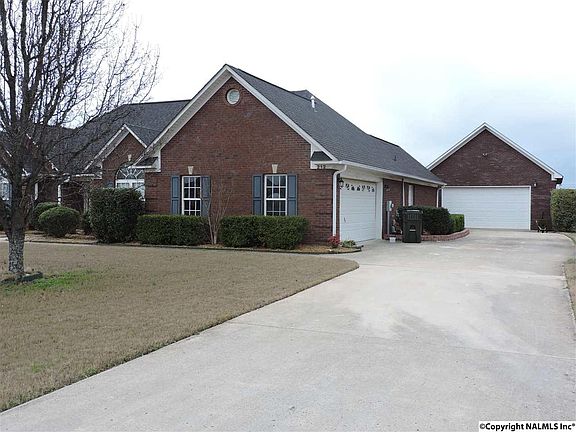 2nd image of 212 Deerfoot Dr