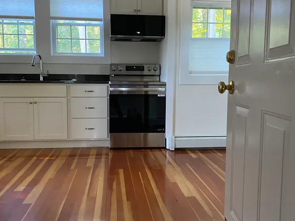 38 Eliot Rd #D, Kittery, ME 03904