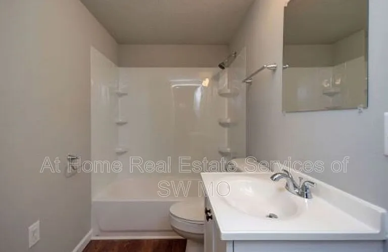 920 S Campbell R7 Regal #7 — Photo 9