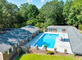 9003 W Old Lovelady Rd, Hixson, TN 37343