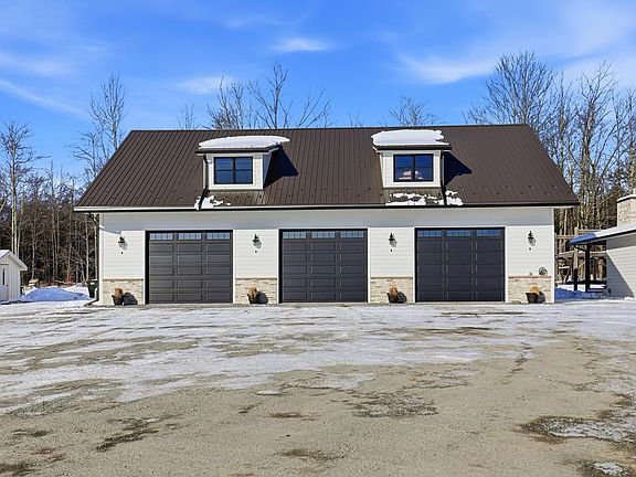 3rd image of 4647 C C Allis Rd