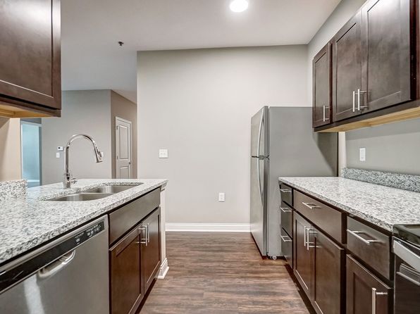 Premier Flats | 60 Premier Ave, Bluffton, IN