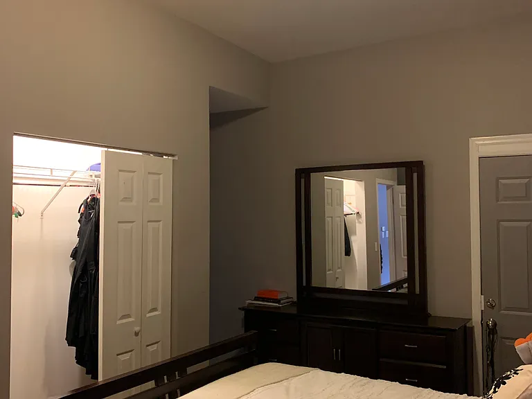 537 N Ashland Ave #2F — Photo 14