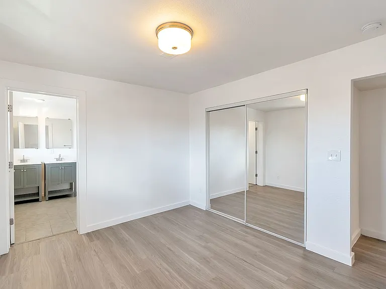 Lime Apartments — Photo 31