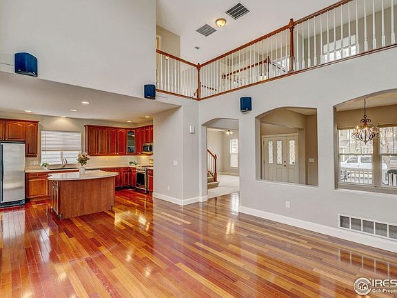 4th image of 4008 Ravenna Pl