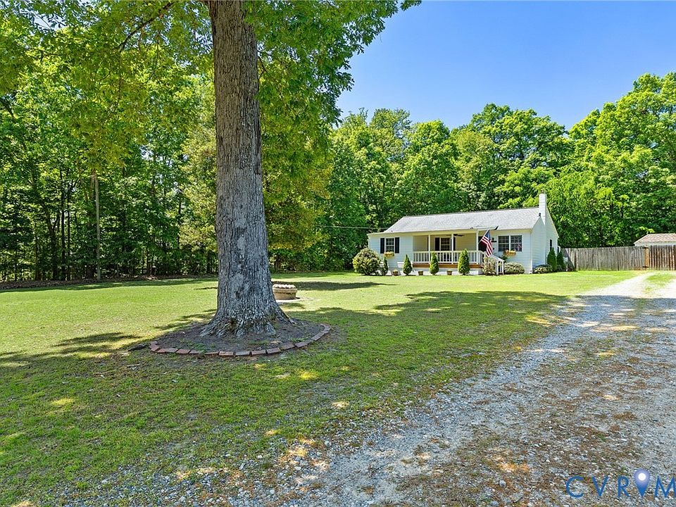 1st image of 435 Clayville Rd