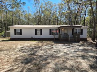 1382 Mockingbird Ln, Manning, SC 29102