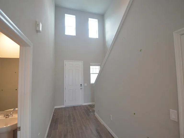 836 Rivers Crossing St — Photo 3