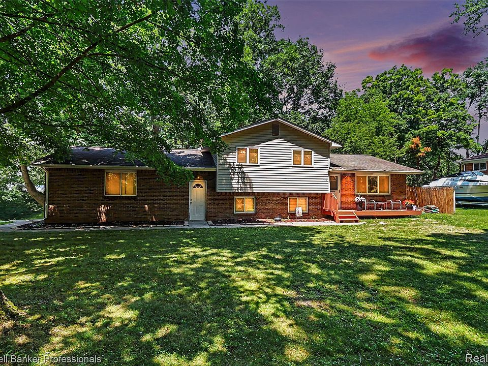 1st image of 1304 Rinoco Cir