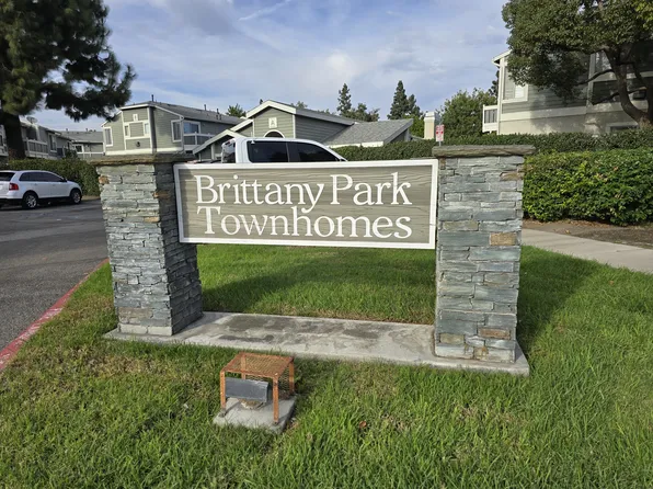 926 W Philadelphia St Unit 88, Ontario, CA 91762