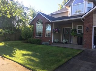 33 Silver Oak Dr, Eugene, OR 97404