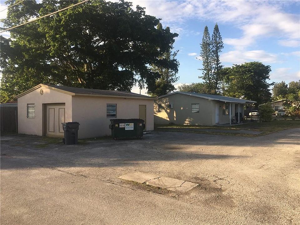2nd image of 213 SW 14th St