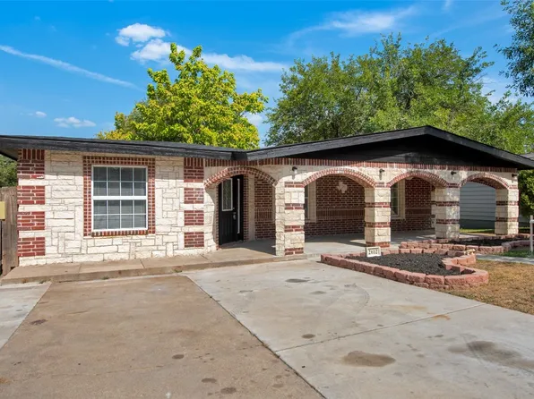 2612 Capri Dr, Fort Worth, TX 76114