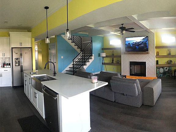 5th image of 305 Lowline Dr