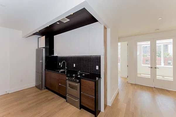 Rented by EXR | media 20
