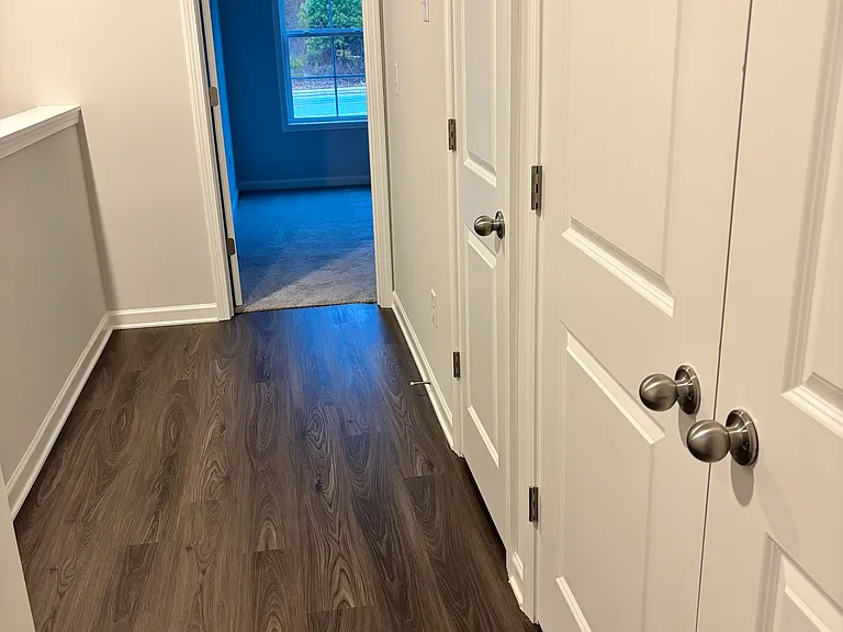 395 Collins Industrial Way — Photo 6
