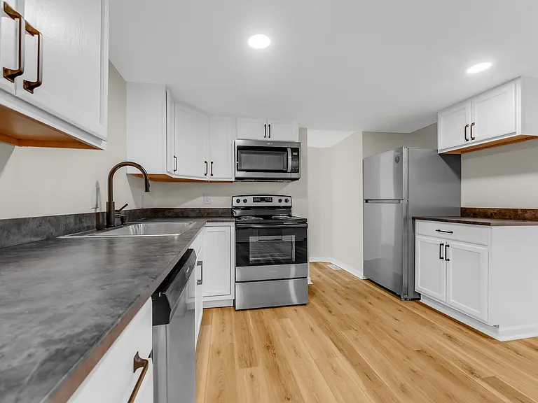 1251 Richwood Ave — Photo 23
