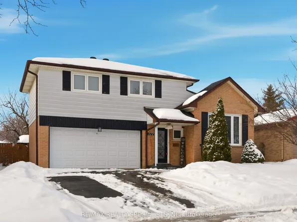 377 Karen Park Cres, Mississauga, ON L5A 3C8